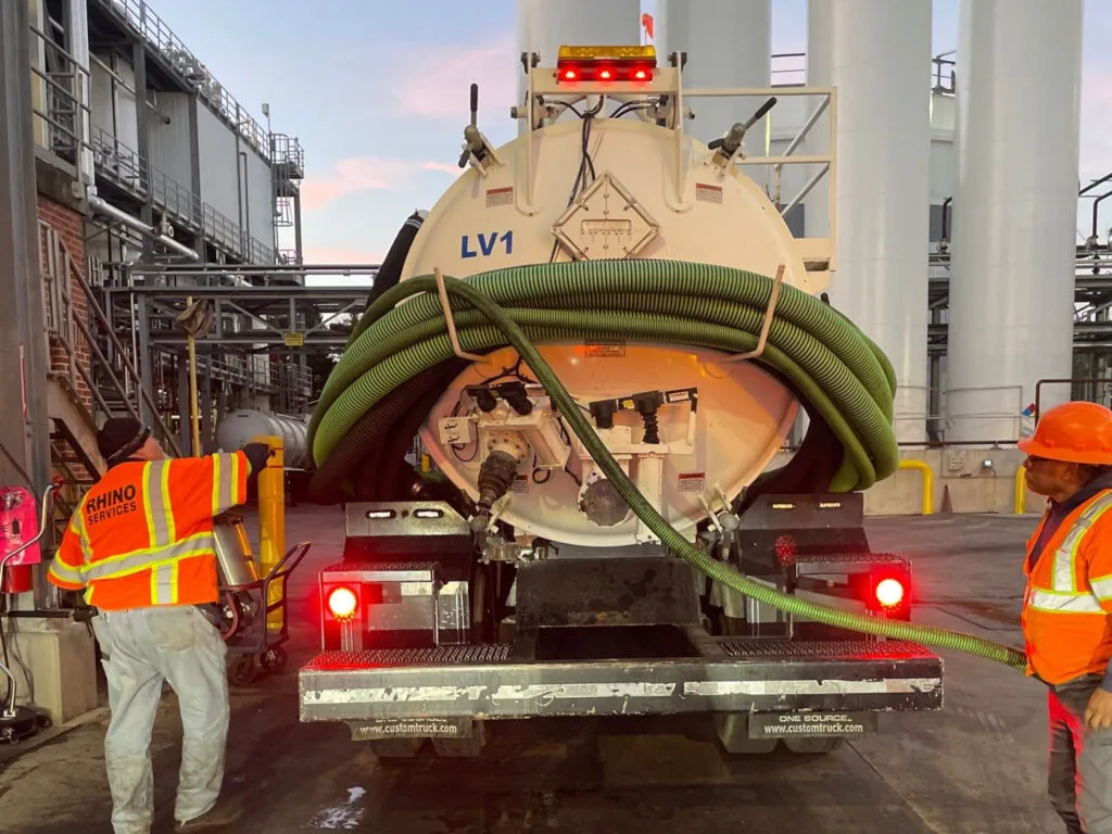 Environmental response for an oil spill