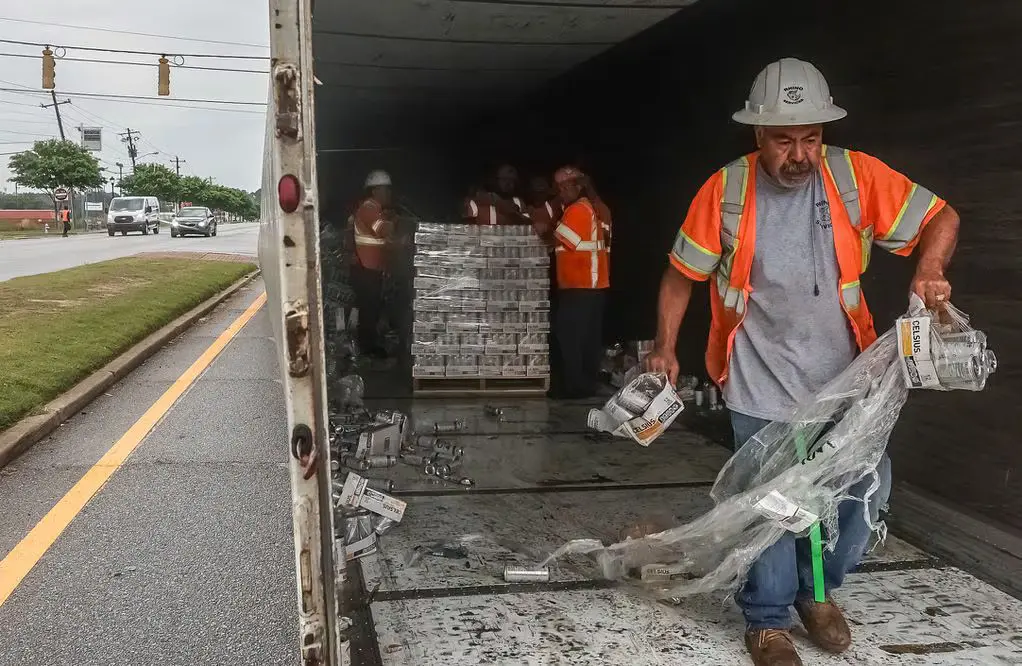 Overturned Big Rig Spills Soda onto Fulton Industrial